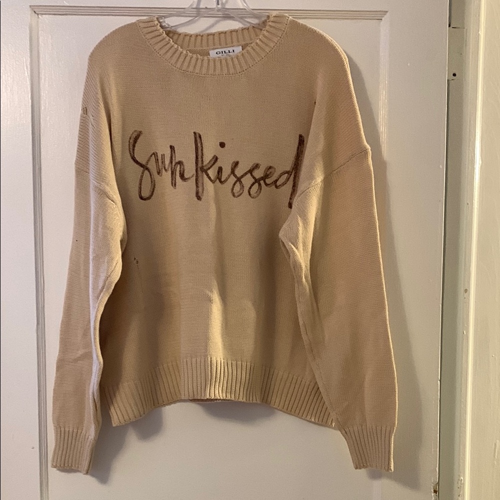 GILLI tan/brown sweater “Sunkissed” slightly distressed NWOT